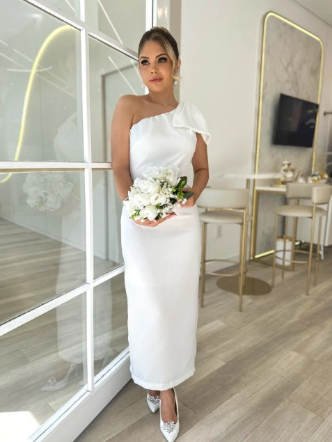 Vestido midi branco laço lateral casamento civil noivado pre wedding Helena