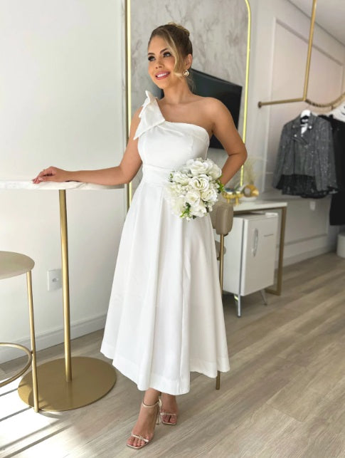 Vestido Midi Off-White Ombro Só Com Laço
