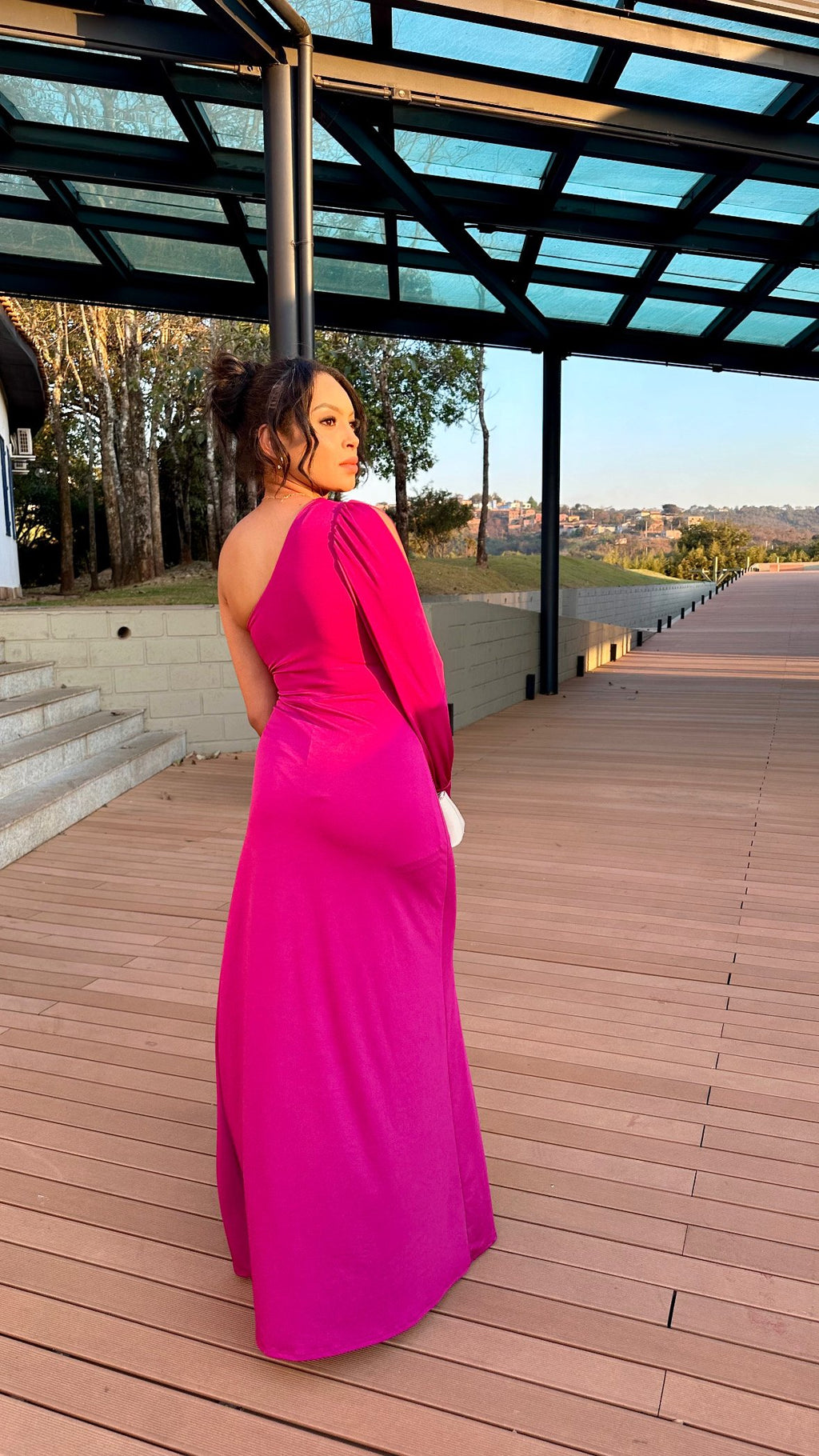 Vestido longo fúcsia fluit uma manga nula Joana