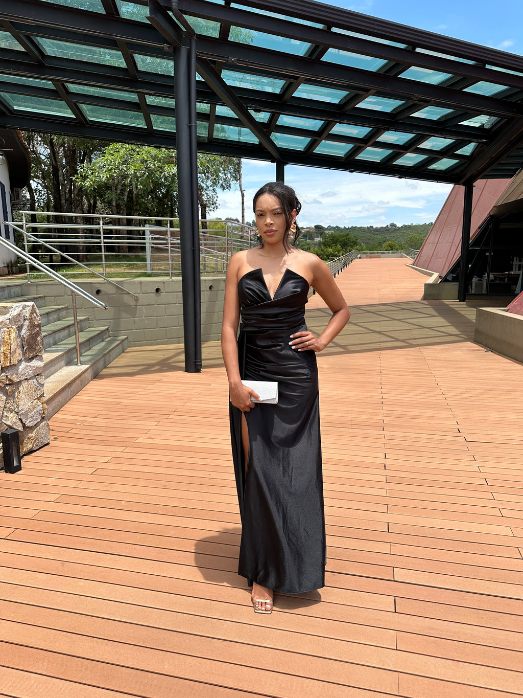 Vestido Longo Preto Prada Acetinado Corset decote profundo