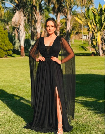 Vestido longo Tule com Capas Laterais Preto
