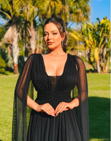 Vestido longo Tule com Capas Laterais Preto